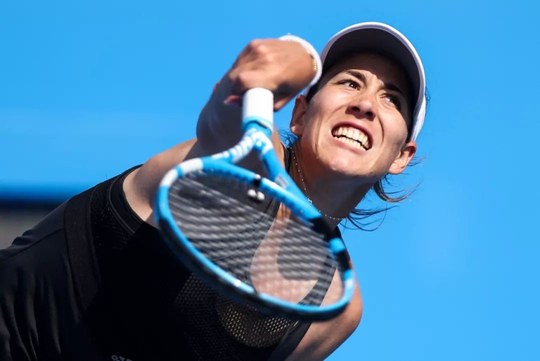 九游官网锐不可当引发热议！，穆古鲁扎在塞尔维亚队比赛中领先优势明显再创辉煌时刻(莫扎特是什么梗)