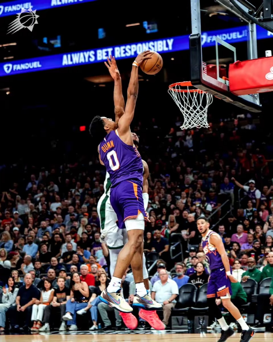 NINE GAME清晨体能课后；多伦多猛龙更衣室发声备战NBA季后赛；气氛紧张；更衣室氛围转暖的简单介绍