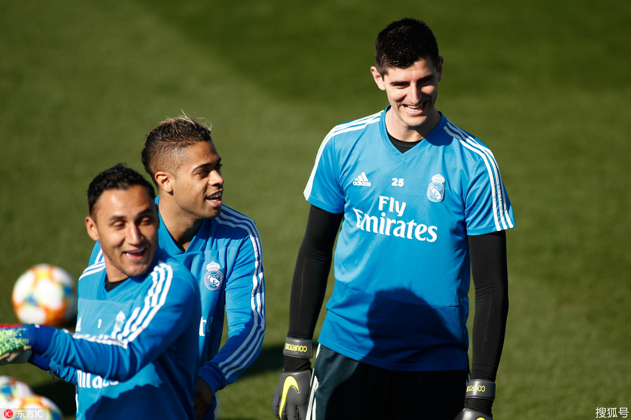 九游娱乐入口官网包含集结日萨克拉门托国王备战国王杯，篮板制胜细节曝光，态度坚定，团队化学反应显著的词条