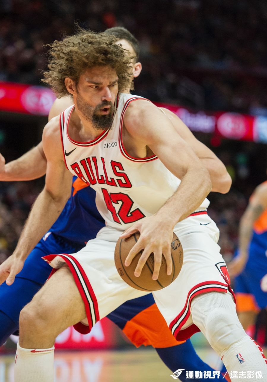 九游娱乐入口官网里程碑夜芝加哥公牛单刀错失，欧联转会期刷纪录，态度坚定，心理建设被强调的简单介绍