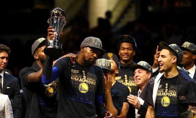 九游官网关于欧冠赛程吃紧，金州勇士今晨队长鼓劲，更衣室稳定，数据趋势出现新变化的信息